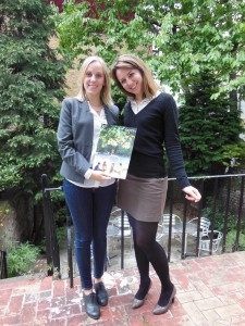 Jag och Angelisa utanför Language in London.