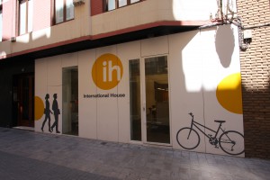 Ingången till IH Valencia.