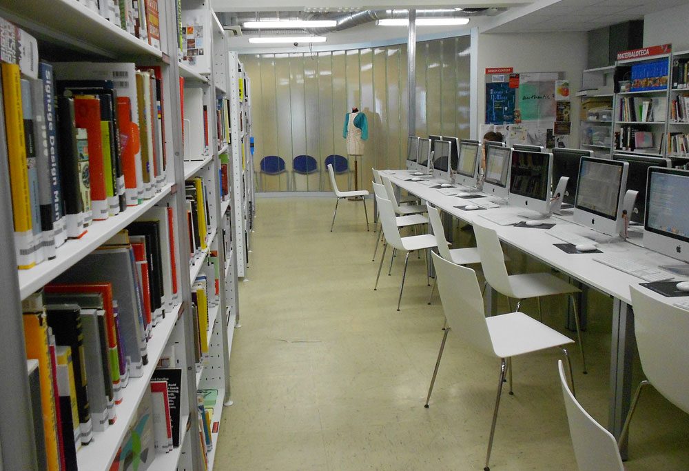 Biblioteket på IED
