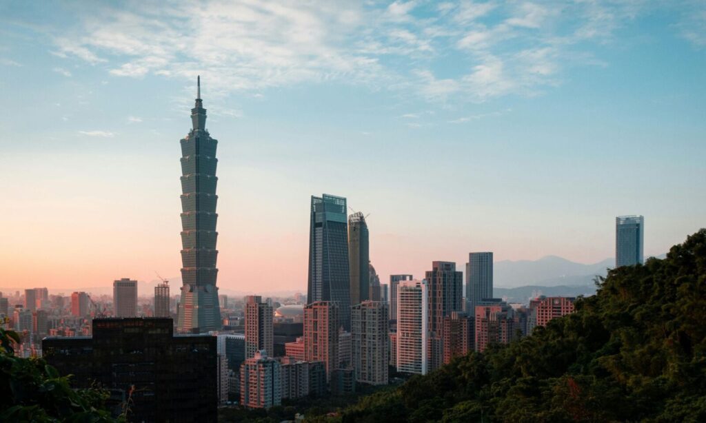 taipei skyline